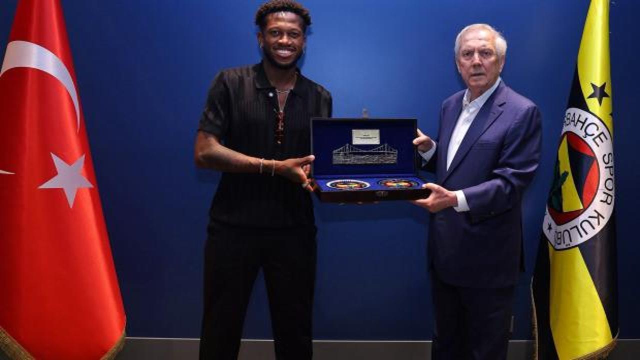 Fred, Fenerbah&ccedil;e'ye veda etti!