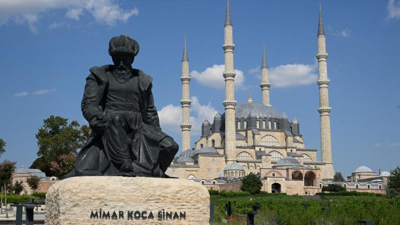Selimiye Camii'ndeki Baykuş Motifi, Kadim Türk Sanatının İzlerini Taşıyor
