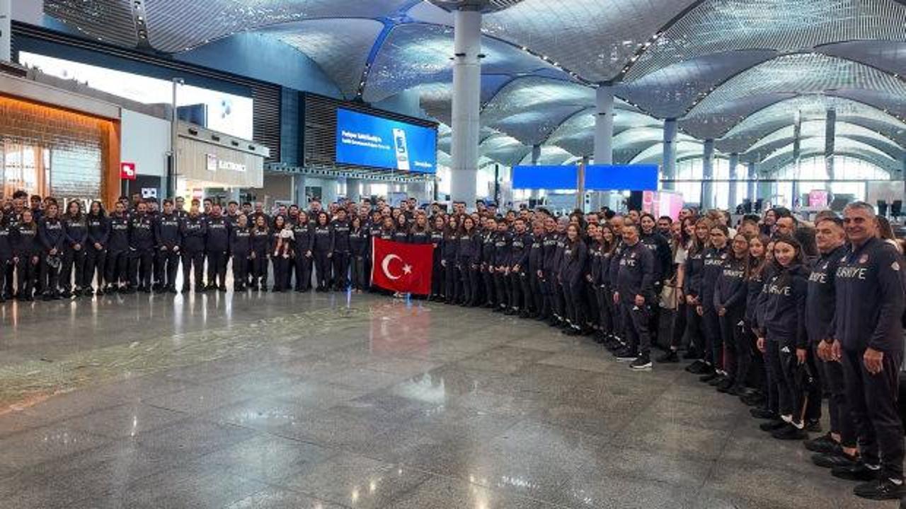 T&uuml;rkiye, Akdeniz Oyunları&rsquo;na damga vurmaya hazırlanıyor! Bakan Bak'tan sporculara mesaj