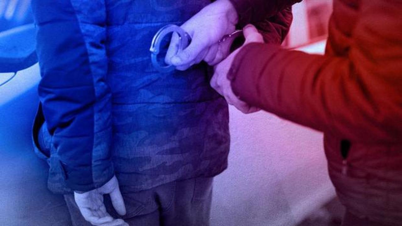 Bakan G&uuml;rlek duyurdu: 11 ilde operasyon! &Ccedil;ok sayıda g&ouml;zaltı kararı