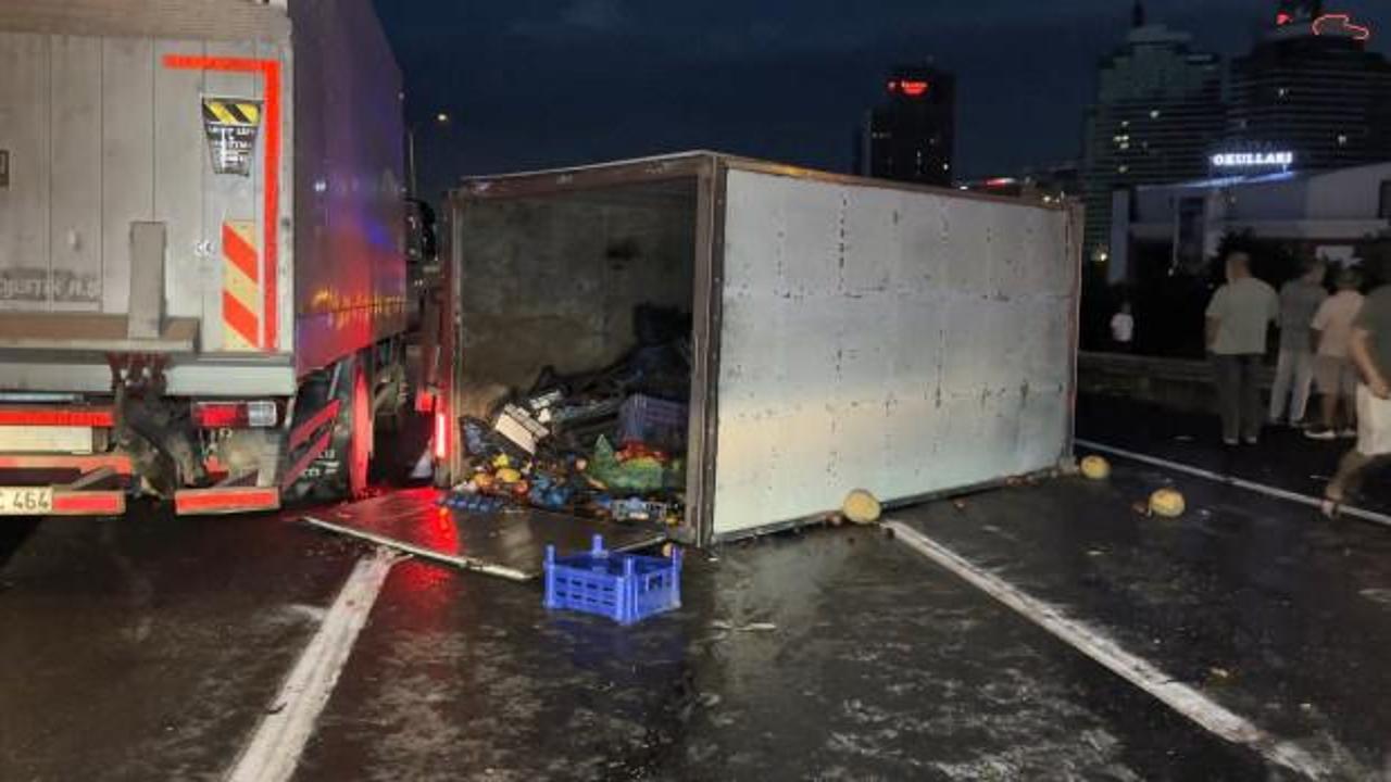 İstanbul'da sağanak sonrası iki zincirleme kazada 10 kişi yaralandı