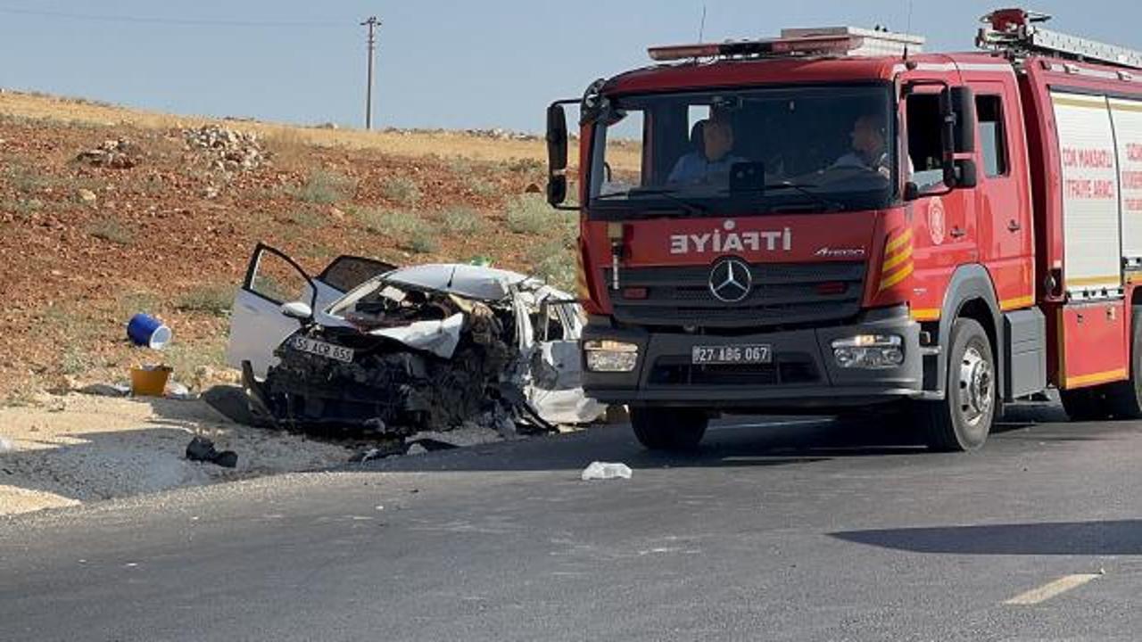 Gaziantep'te feci kaza: 2 kişi &ouml;ld&uuml;