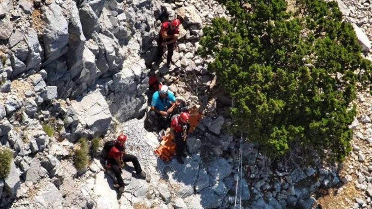&Ouml;l&uuml;deniz'de paraş&uuml;t faciası: 2 kişi hayatını kaybetti!
