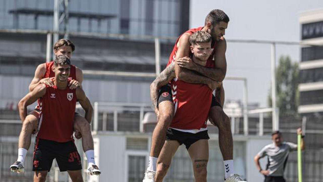 Samsunspor'da Fenerbah&ccedil;e mesaisi devam etti!
