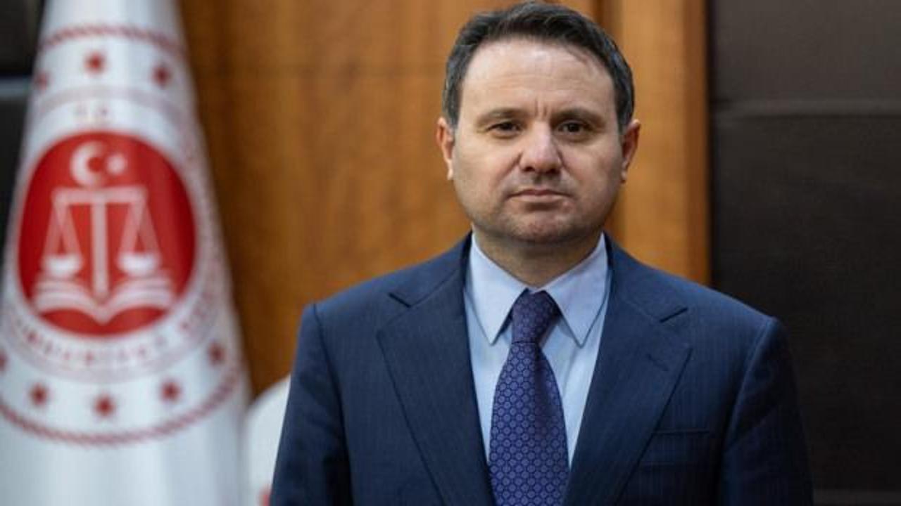 Adalet Bakanı G&uuml;rlek'ten 'Alo Adalet 135' paylaşımı