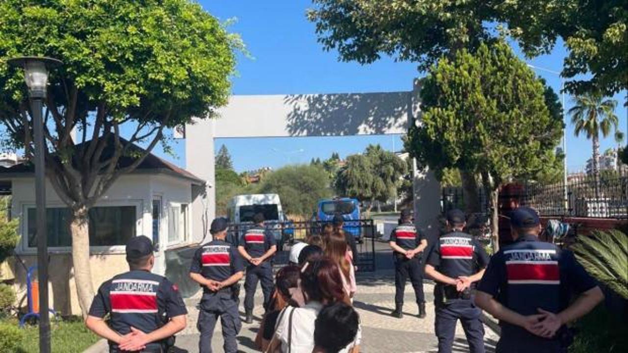 Antalya'da insan ticareti operasyonu: 6 ş&uuml;pheli g&ouml;zaltına alındı!