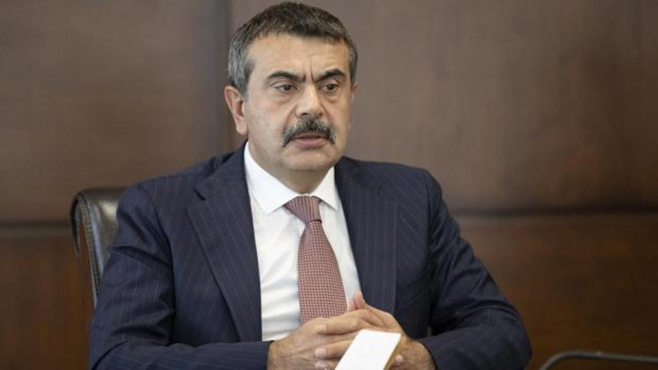 Bakan Tekin: Öğretmen kılık kıyafetinde kararlıyız