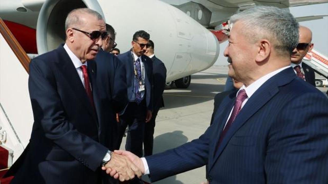 Bişkek&rsquo;te tarihi buluşma! Erdoğan&rsquo;a dikkat &ccedil;eken karşılama