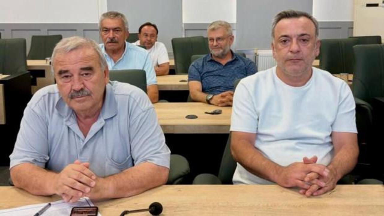 CHP'nin adayına 'Boş' oy atan G&uuml;nd&uuml;z, AK Parti'ye ge&ccedil;ti