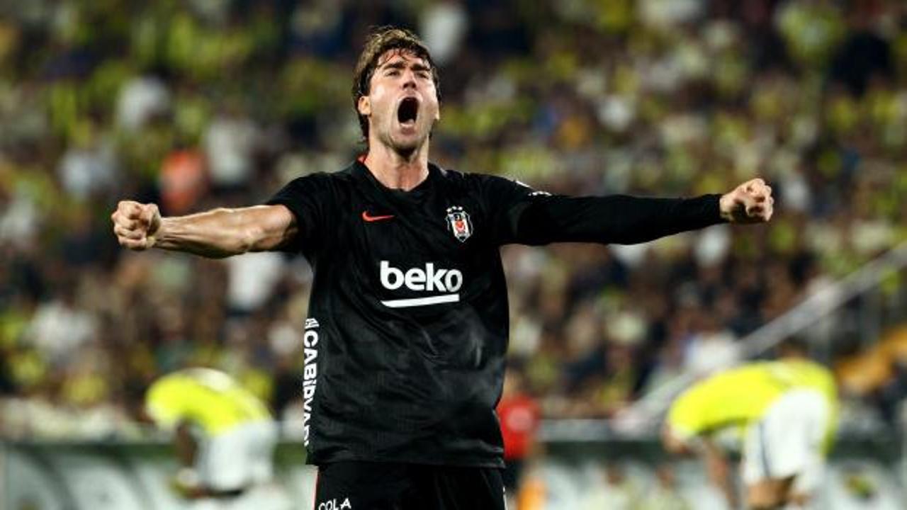 Dusan Vlahovic, derbiyi boş ge&ccedil;medi