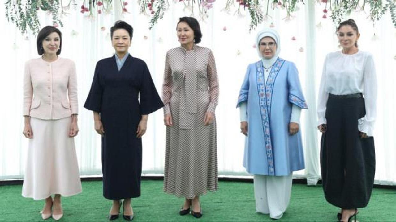 Emine Erdoğan Kırgızistan'da lider eşleriyle buluştu