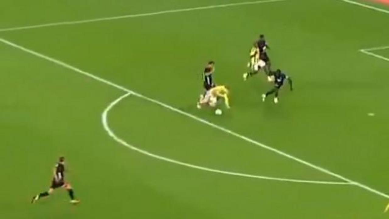 Eski hakemler derbinin tartışmalı pozisyonlarını değerlendirdi! 