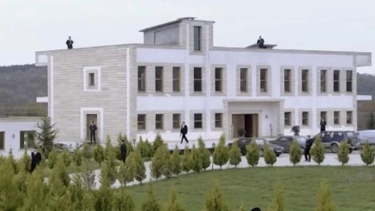 Kurtlar Vadisi'nin meşhur malikanesi satılıyor: Fiyat dudak u&ccedil;uklattı!