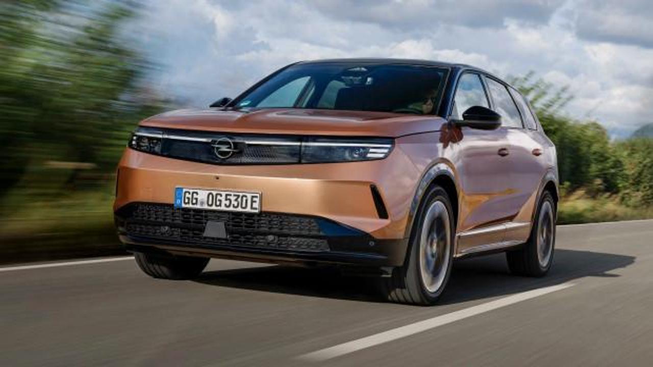 Opel'den eyl&uuml;l ayında dev kampanya: 715 bin TL indirim