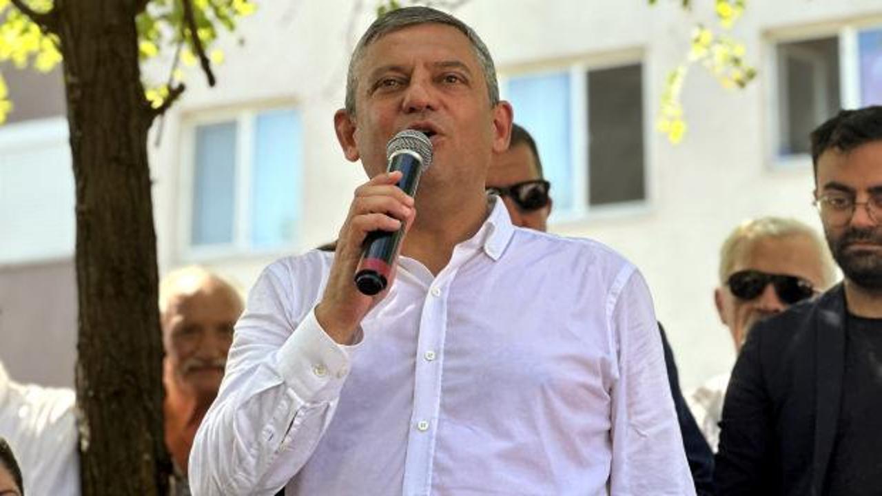  &Ouml;zg&uuml;r &Ouml;zel'den peş peşe gaflar: Eski partisi CHP dedi, ardından İYİ Parti dedi