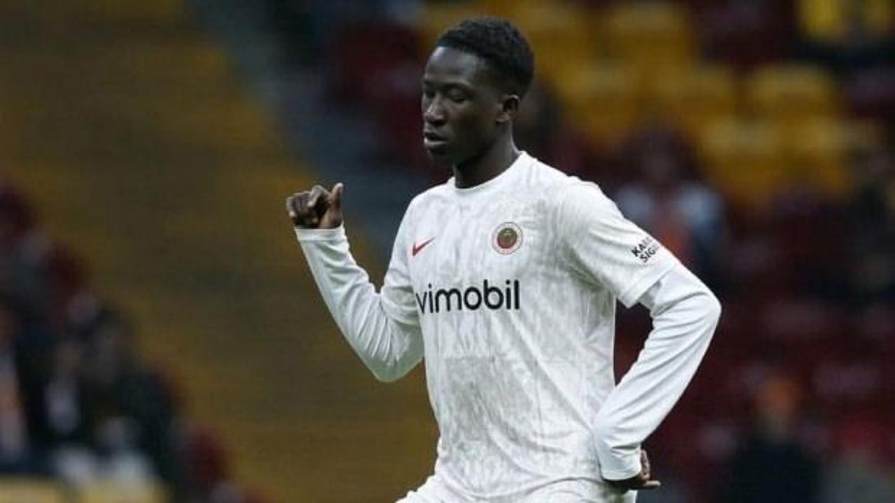 Premier Lig ekibi Gen&ccedil;lerbirliği'nden transfer yaptı!