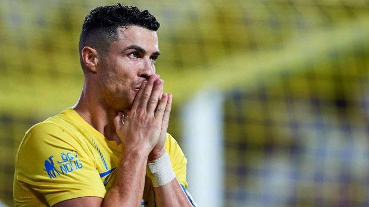 Ronaldo g&ouml;rd&uuml;klerine inanamadı: Oğlundaki kartı anında iptal etti!