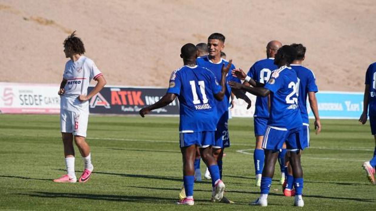 TFF 1. Lig'de &ccedil;ılgın ma&ccedil;! Rakibe 6 gol yağdırdılar