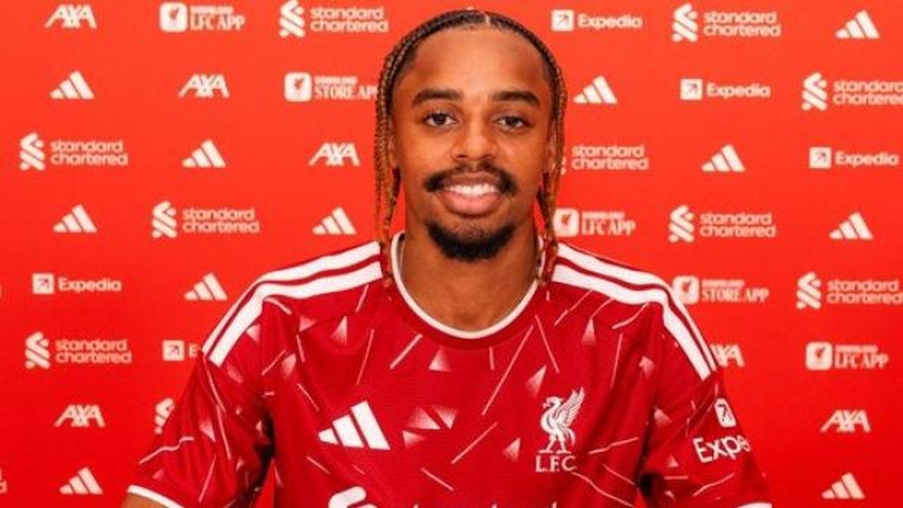 Yılın transferi Liverpool'dan! PSG'nin yıldızını 123 milyon sterlin &ouml;deyerek aldılar