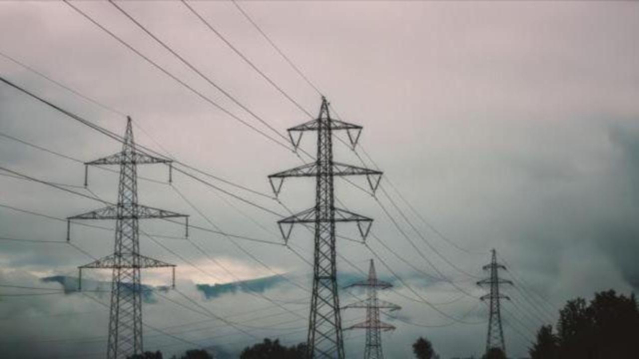 Elektrik şebekelerine sabotaj! Ş&uuml;pheli patlayıcılarla yakalandı