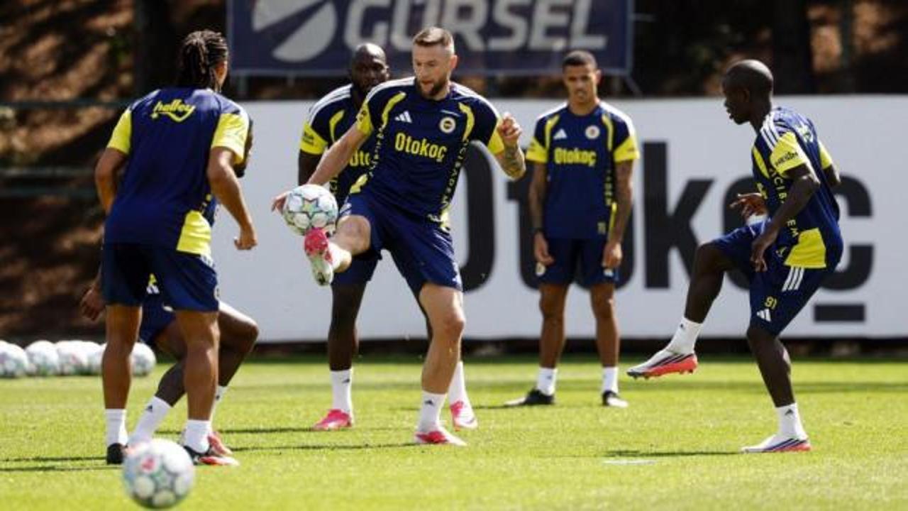 Fenerbah&ccedil;e Roma mesaisinde!