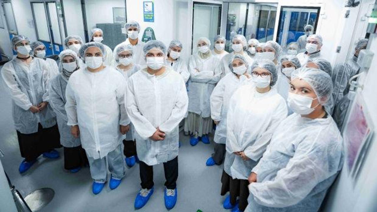 Ger&ccedil;ek iş deneyimiyle kariyer yolculuğuna ilk adım