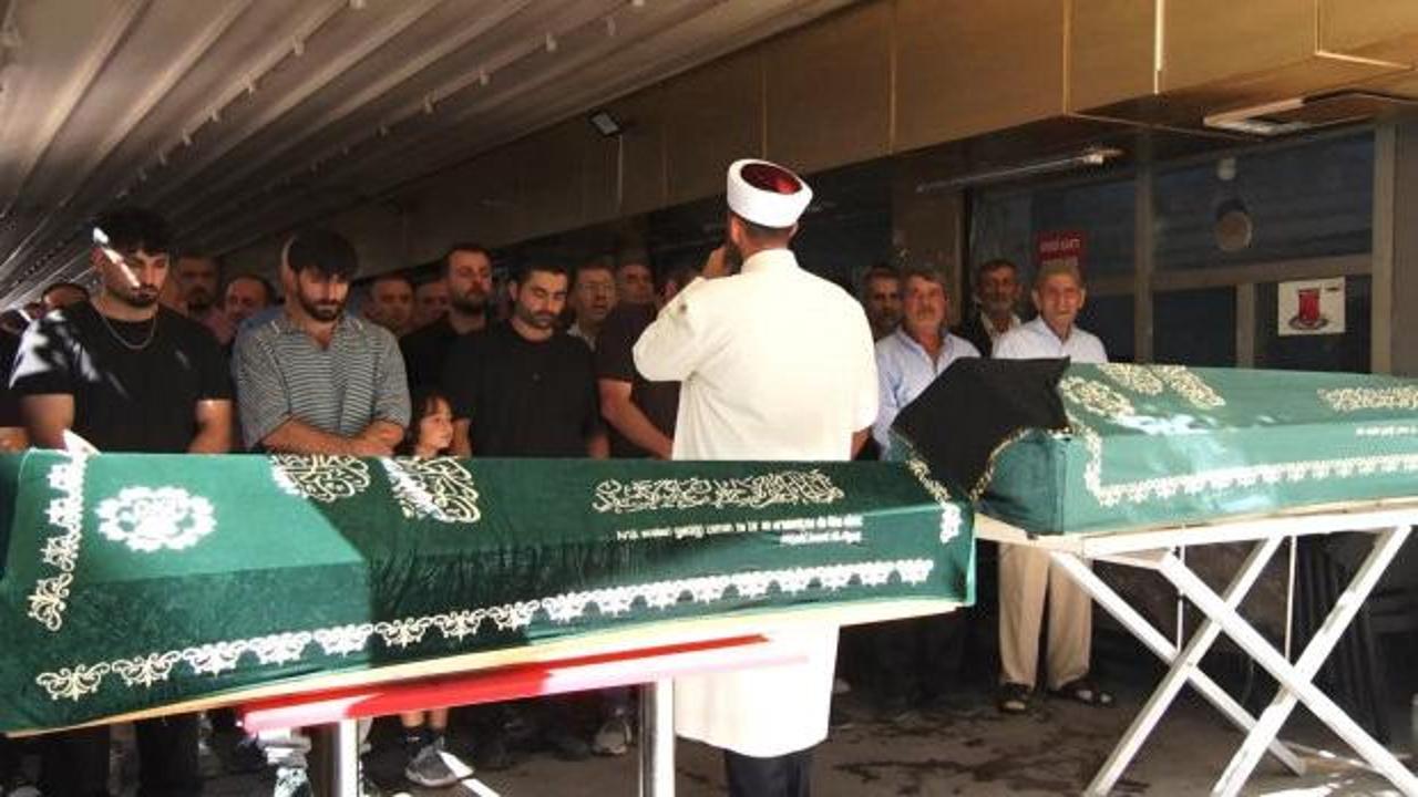Maltepe'de kiracı dehşeti! &Ouml;ld&uuml;r&uuml;len karı koca defnedildi 