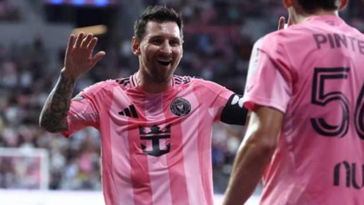 Lionel Messi CD Eldense'nin sahibi oldu