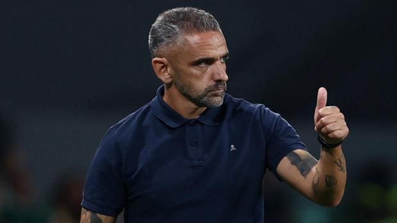 Sporting hocası &ccedil;ekiniyor! Galatasaray&rsquo;ın en b&uuml;y&uuml;k kozunu a&ccedil;ıkladı