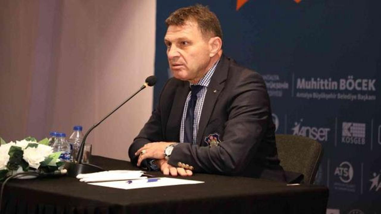 T&uuml;rker Ert&uuml;rk, hakim karşısına &ccedil;ıktı: Savunmasını yaptı