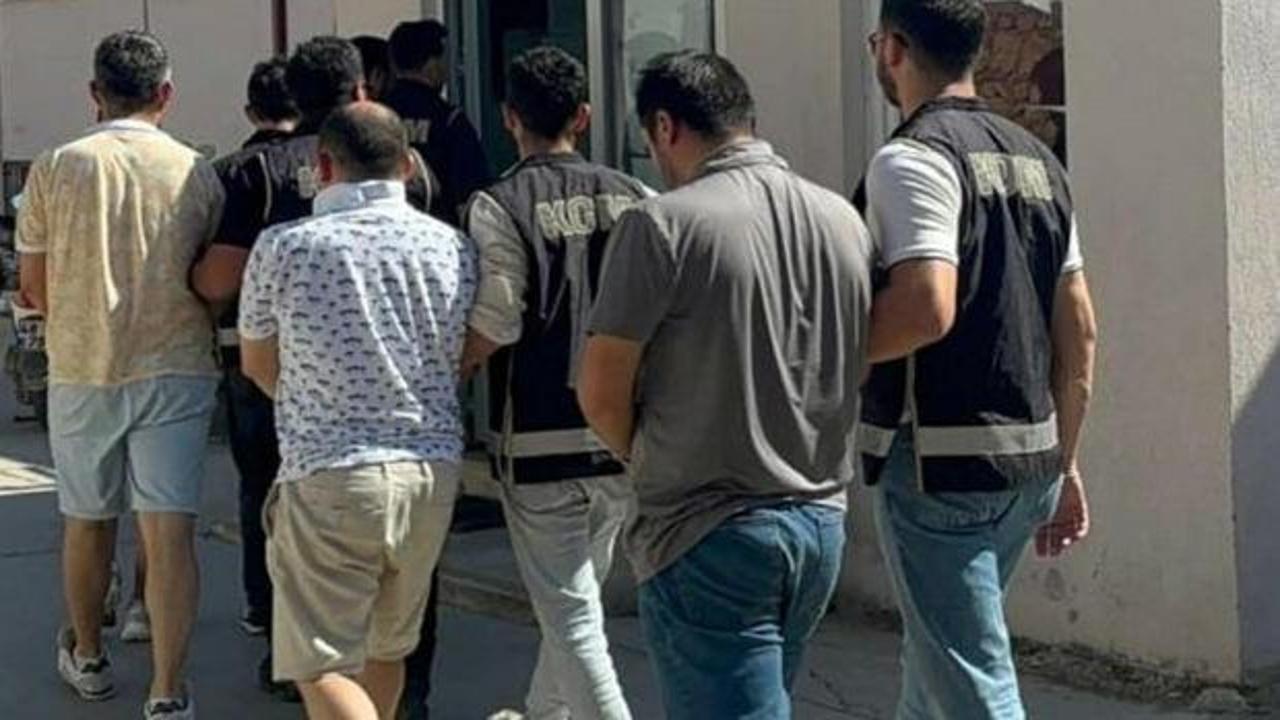Yurt dışına ka&ccedil;maya &ccedil;alışıyorlardı! Yakayı ele verdiler