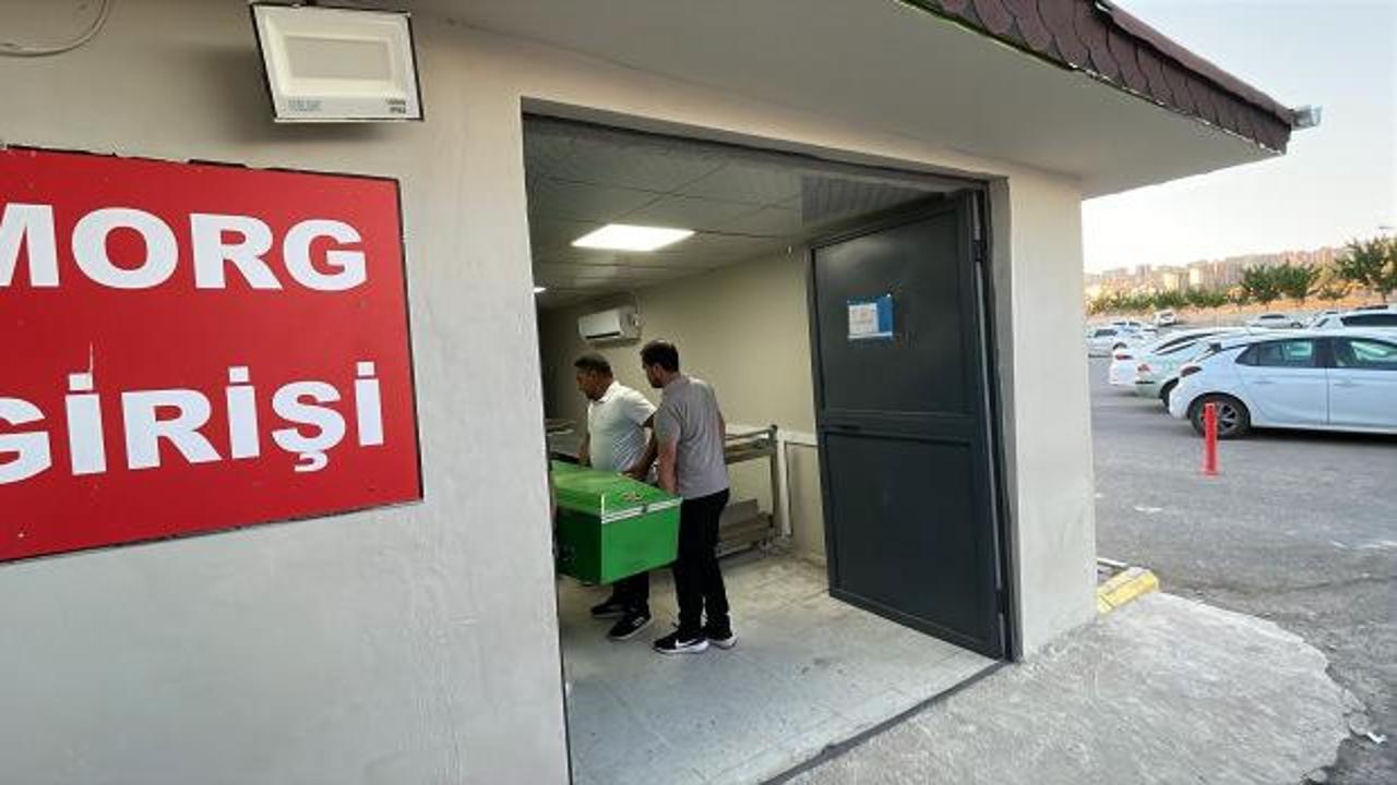 5 metre y&uuml;kseklikten d&uuml;şen elektrik ustası &ouml;ld&uuml;