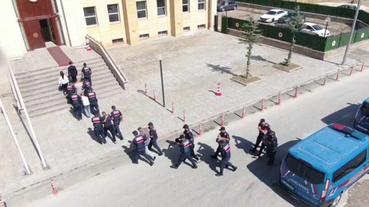 6 ilde eş zamanlı operasyon: 850 milyon TL'lik para trafiği ortaya &ccedil;ıktı
