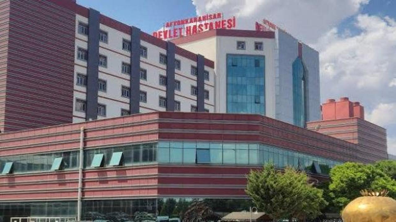 Hastane &ccedil;alışanlarına 2'nci dalga operasyon: 15 g&ouml;zaltı! Aralarında doktorlar da var