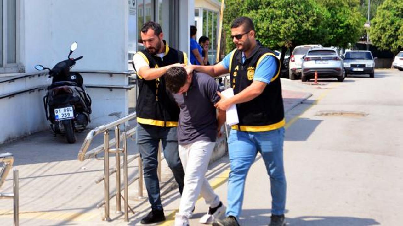 Adana'da cinayet! &Ccedil;ocukluk arkadaşını &ouml;ld&uuml;rd&uuml;
