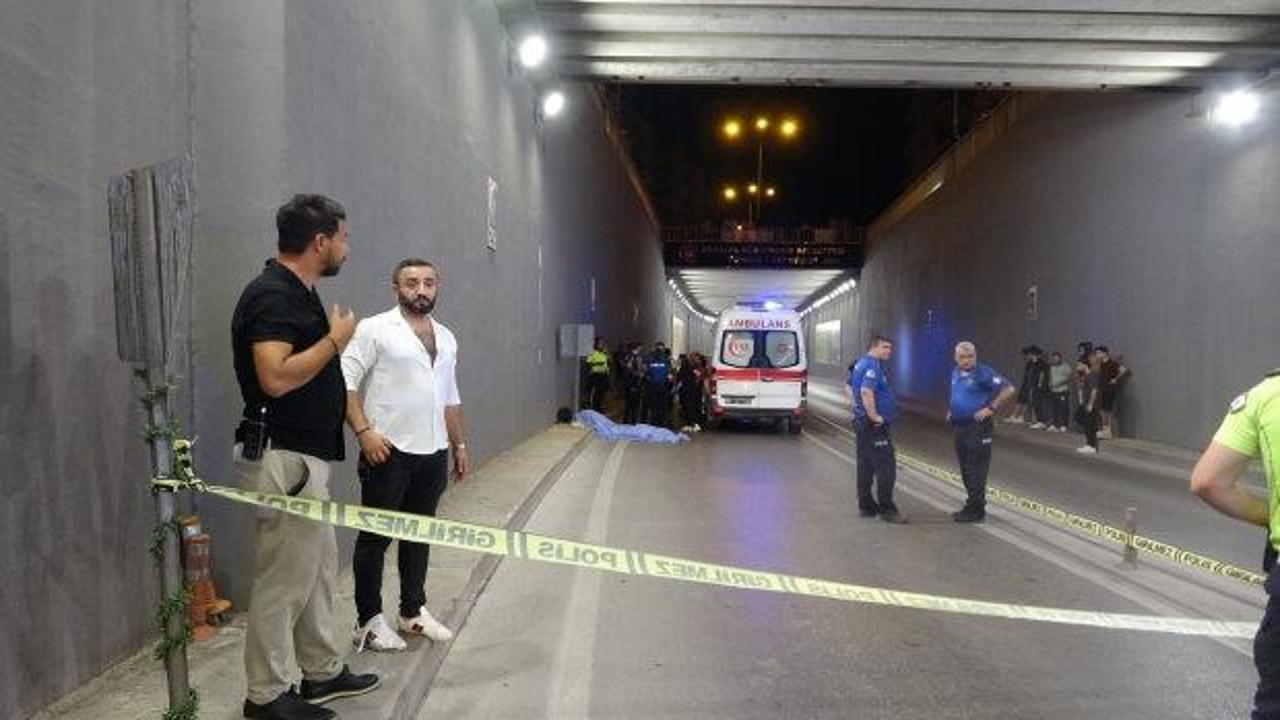Antalya'da kahreden kaza! Ehliyetini 20 g&uuml;n &ouml;nce alan 18 yaşındaki gen&ccedil; kazada &ouml;ld&uuml;