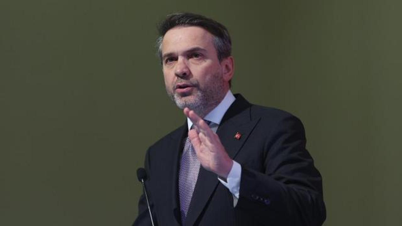 Bayraktar: Türkiye'nin iletim altyapısına 2035'e kadar 28 milyar dolar