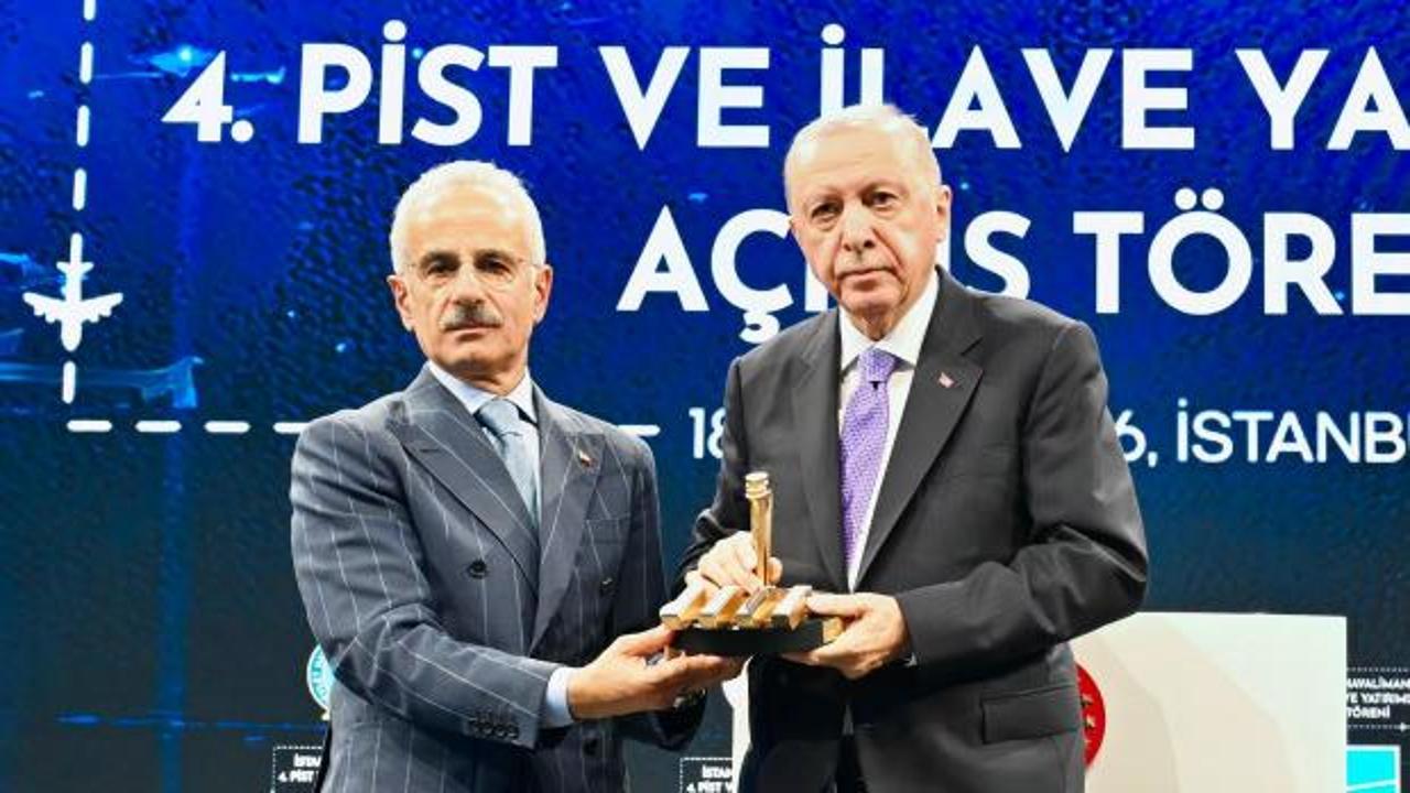 Bakan Uraloğlu: İstanbul Havalimanı k&uuml;resel havacılığın zirvesinde