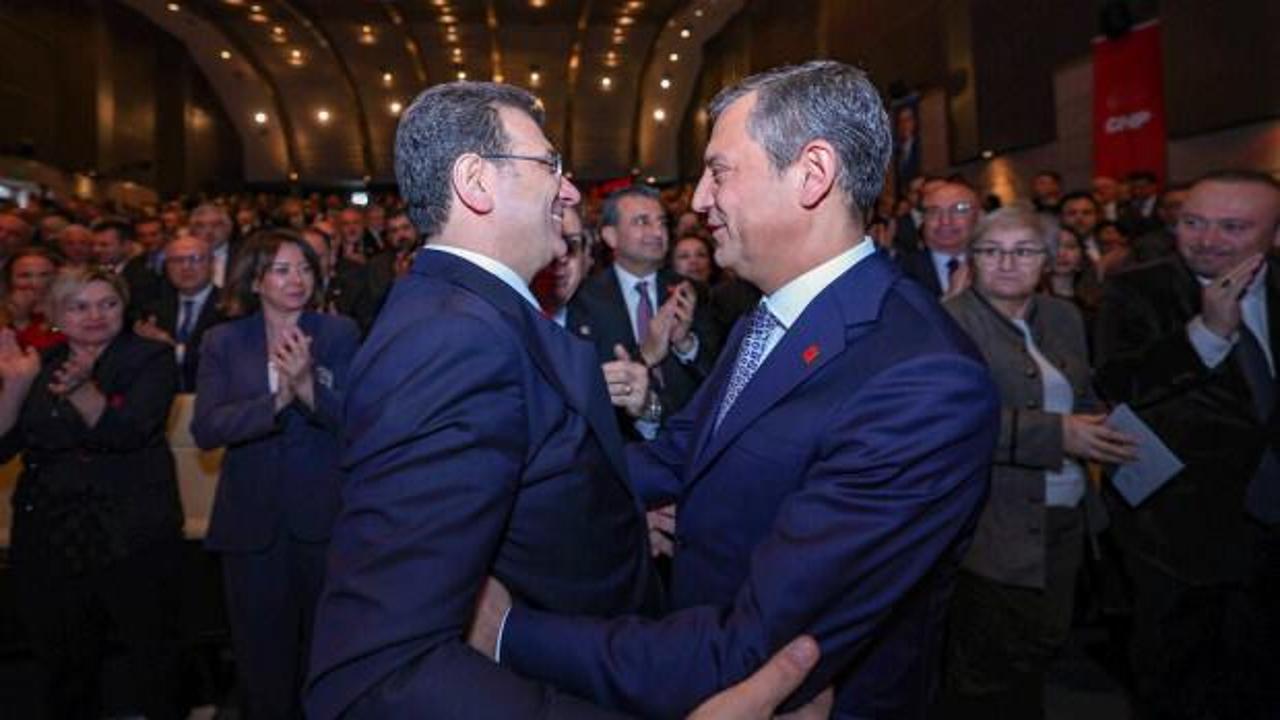 Ekrem İmamoğlu'nun pabucunu dama attı: &Ouml;zg&uuml;r &Ouml;zel yeni adayını a&ccedil;ıkladı