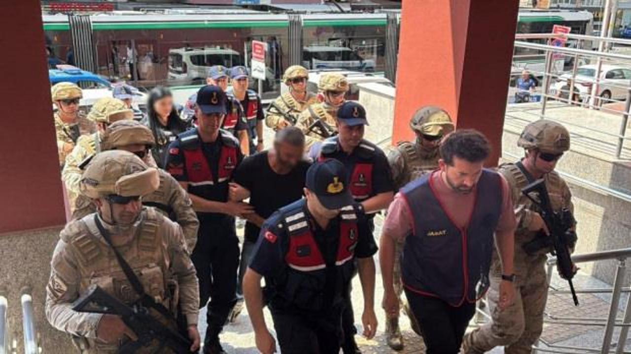 Kocaeli'de organize su&ccedil; &ouml;rg&uuml;t&uuml;ne ikinci dalga operasyon: 12 g&ouml;zaltı