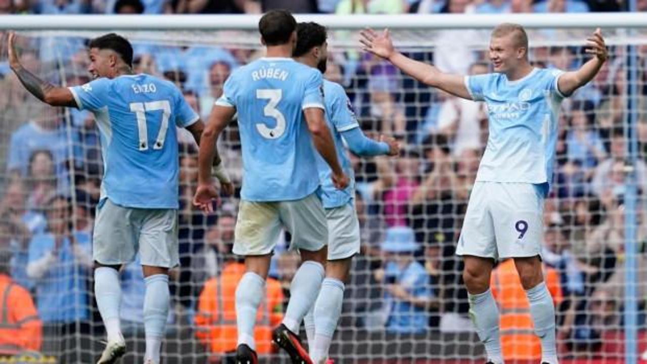 Premier Lig'de 8 goll&uuml; &ccedil;ılgın ma&ccedil;! Manchester City Sunderland'i devirdi