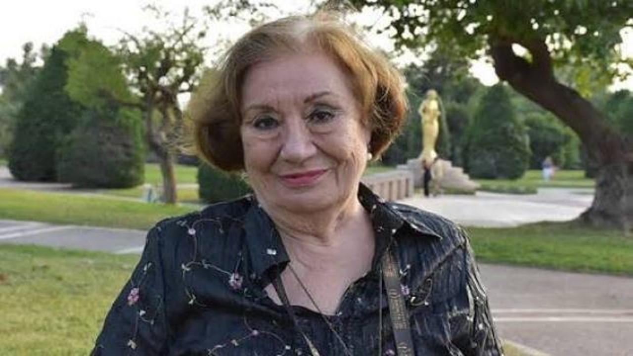 Usta oyuncu G&uuml;lsen Tuncer hayatını kaybetti