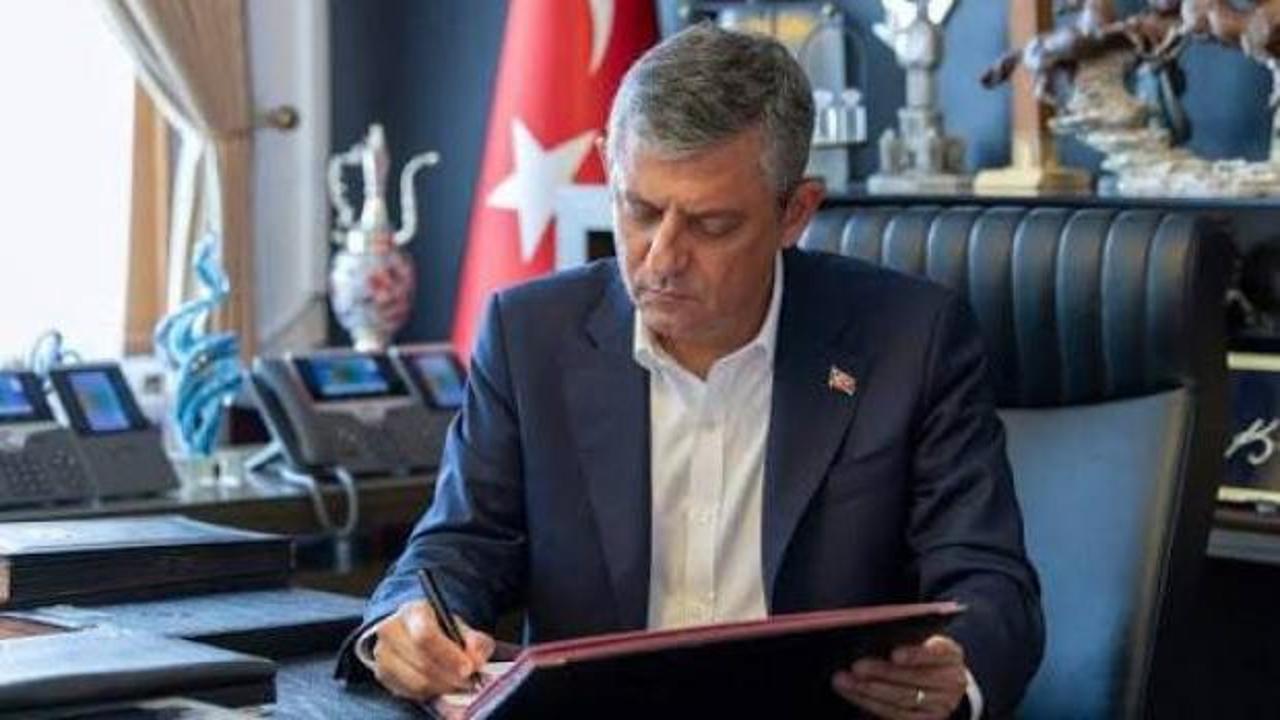 Yeni Parti'de isim krizi! Yenilik Partisi Genel Başkanı şartını a&ccedil;ıkladı