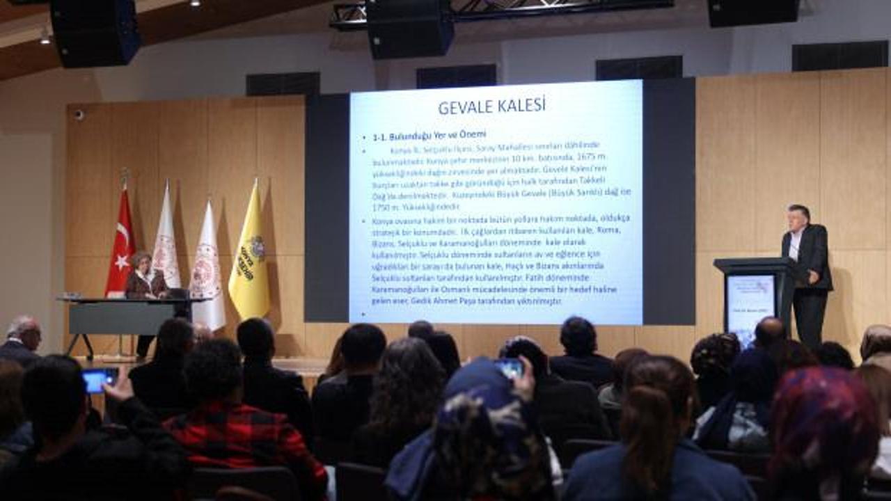 Bilim d&uuml;nyası Konya'da buluştu: Sel&ccedil;uklu savunma yapıları yeniden aydınlanıyor