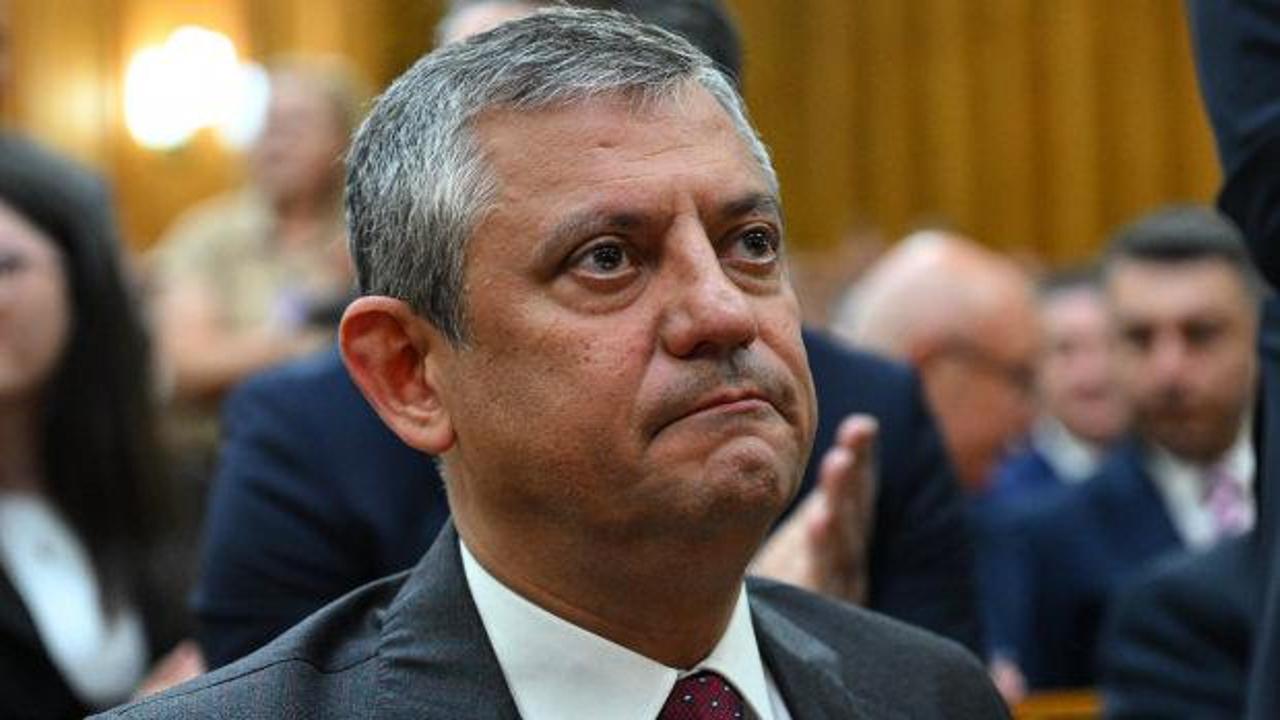 Can Ataklı'dan &Ouml;zg&uuml;r &Ouml;zel'i sarsacak iddia: CHP'ye d&ouml;nmek istiyorlar!