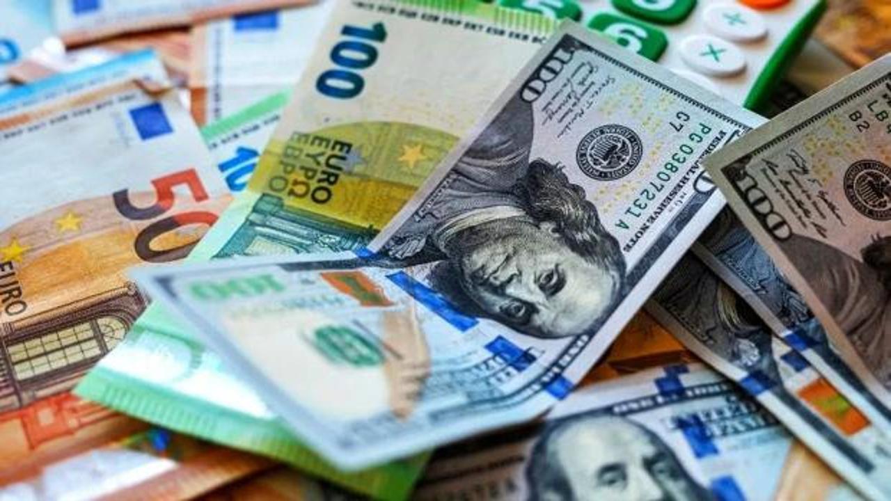 Dolar ve Euro ka&ccedil; TL oldu? İşte g&uuml;n&uuml;n ilk fiyatları...