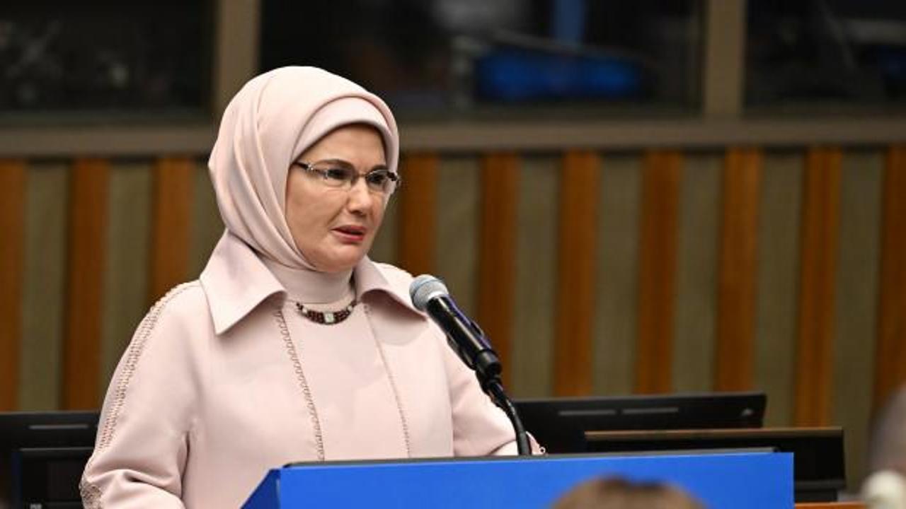 Emine Erdoğan'dan BM'de k&uuml;resel &ccedil;ağrı: Dijital g&uuml;venlik i&ccedil;in standart belirleyelim