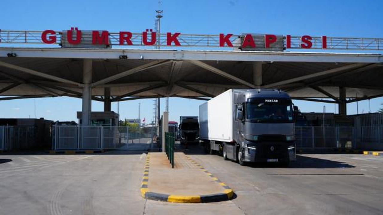 Bakan Yumaklı'dan Schengen vizesi sorununa ilişkin a&ccedil;ıklama