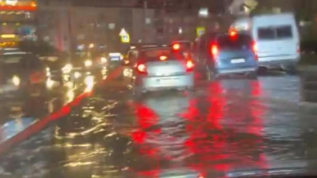 İstanbul'da sağanak etkili oldu