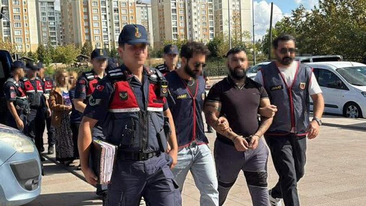 JASAT operasyonunda 5 ş&uuml;pheli yakalandı: Uyuşturucu ele ge&ccedil;irildi